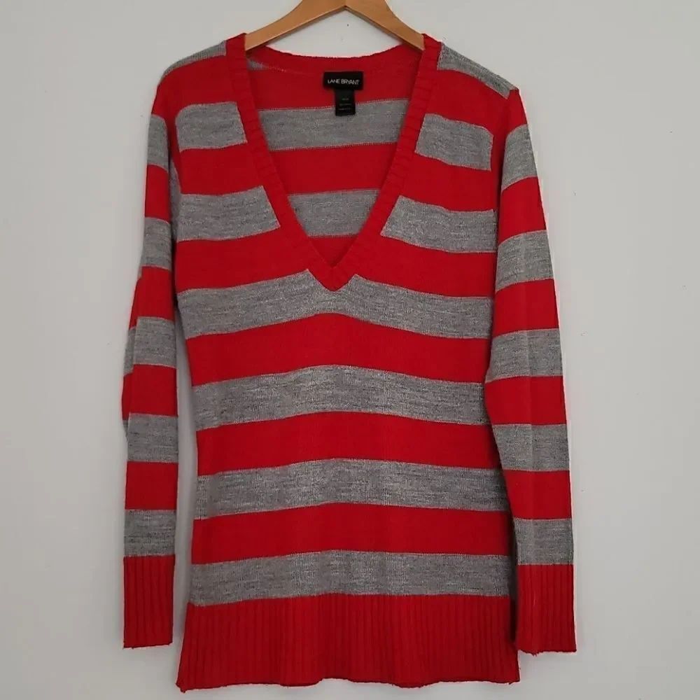 Lane Bryant V Neck Red and Gray Sweater - 14/16